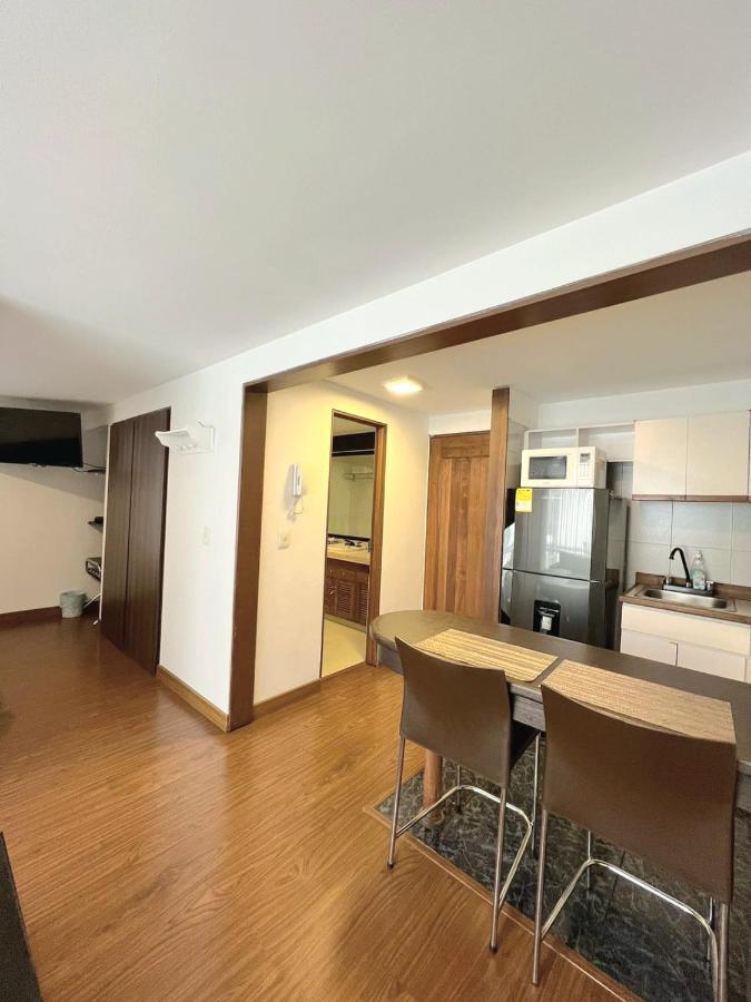 Acogedor Apartasuite Cerca Al Parque De La 93 Bogota Bagian luar foto