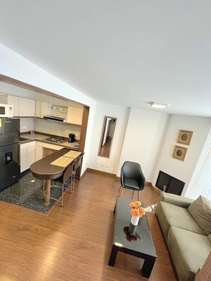Acogedor Apartasuite Cerca Al Parque De La 93 Bogota Bagian luar foto
